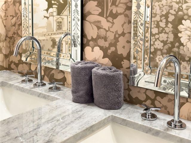 414 NW 52nd St, Miami, FL 33127