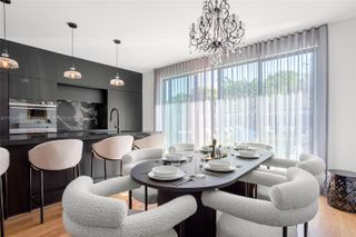 414 NW 52nd St, Miami, FL 33127