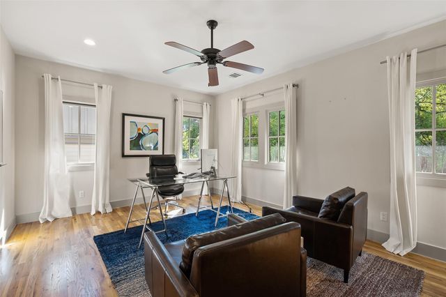 1907 McCall RD, Austin, TX 78703