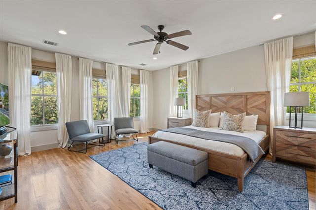 1907 McCall RD, Austin, TX 78703