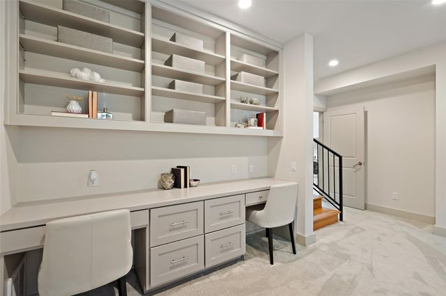 1907 McCall RD, Austin, TX 78703