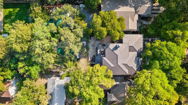 1907 McCall RD, Austin, TX 78703