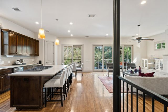 1907 McCall RD, Austin, TX 78703