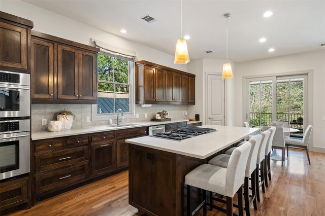 1907 McCall RD, Austin, TX 78703