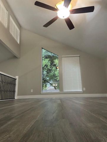 6018 Elkwood Forest Drive, Houston, TX 77088