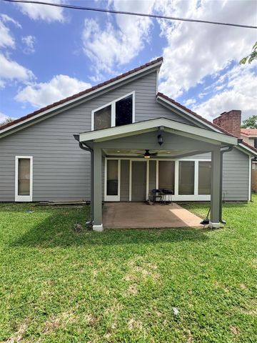 6018 Elkwood Forest Drive, Houston, TX 77088