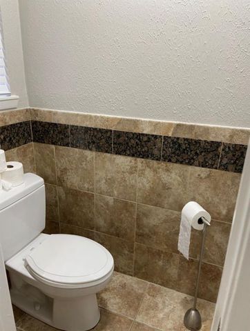 6018 Elkwood Forest Drive, Houston, TX 77088