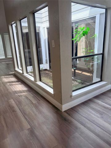 6018 Elkwood Forest Drive, Houston, TX 77088