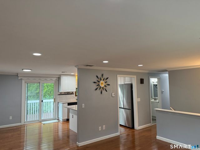 74 Harold Road, Farmington, CT 06032