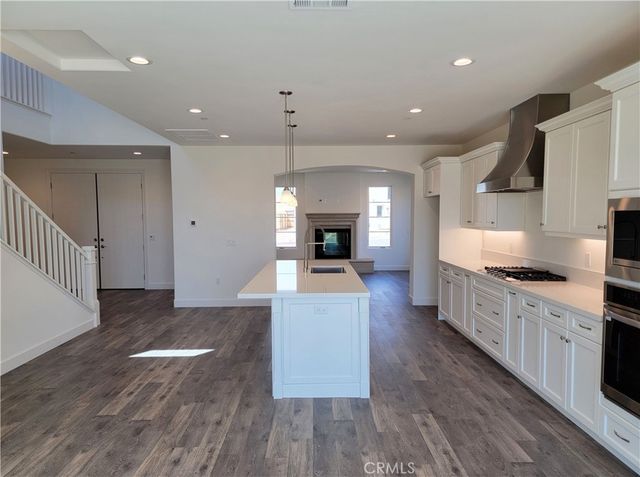 706 Manor Lane, Paso Robles, CA 93446