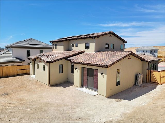 706 Manor Lane, Paso Robles, CA 93446