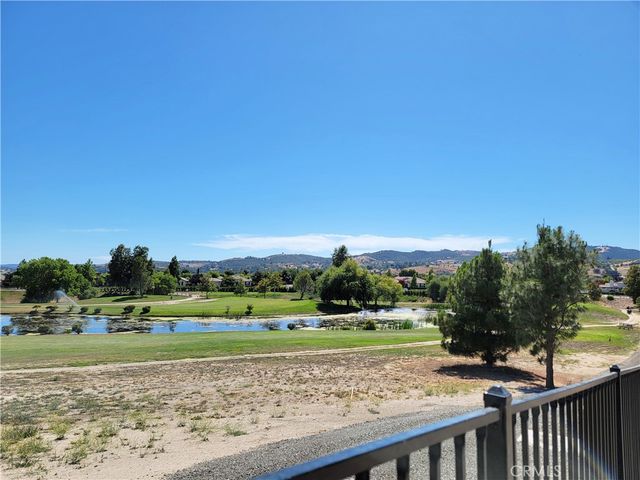 706 Manor Lane, Paso Robles, CA 93446