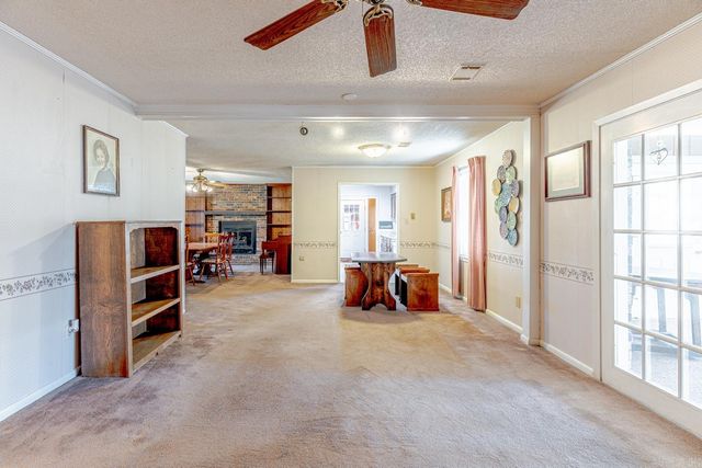 1505 Country Manor Lane, Jonesboro, AR 72404