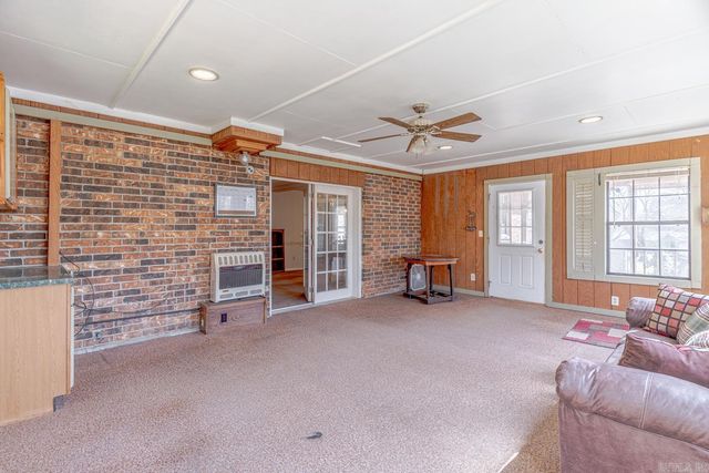 1505 Country Manor Lane, Jonesboro, AR 72404