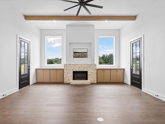 711 Green Canyon Court, Hudson Oaks, TX 76087