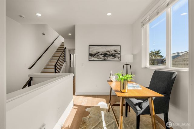 104 -A 19th E, Seattle, WA 98112