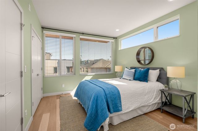 104 -A 19th E, Seattle, WA 98112