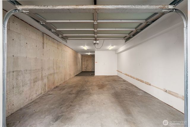 104 -A 19th E, Seattle, WA 98112