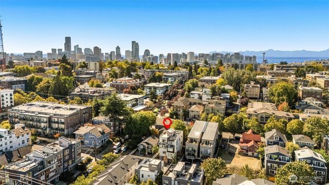 104 -A 19th E, Seattle, WA 98112