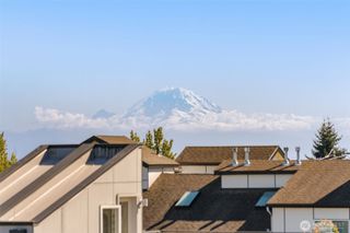 104 -A 19th E, Seattle, WA 98112