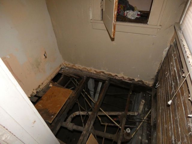 660 Pearl Street, Benton Harbor City, MI 49022