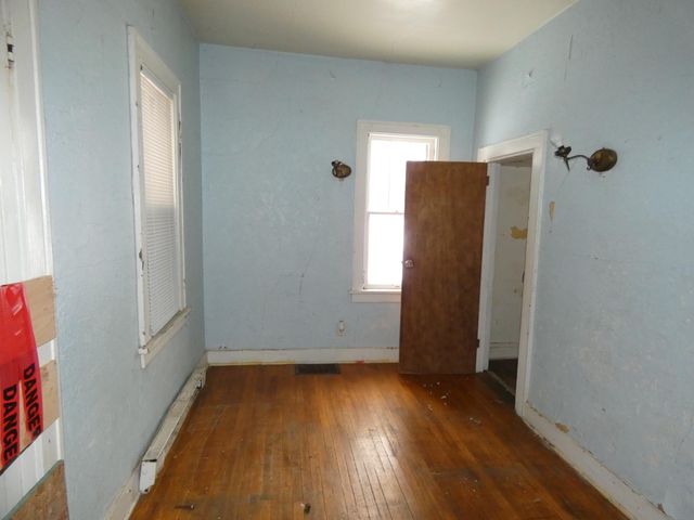 660 Pearl Street, Benton Harbor City, MI 49022