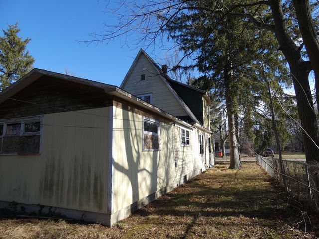 660 Pearl Street, Benton Harbor City, MI 49022