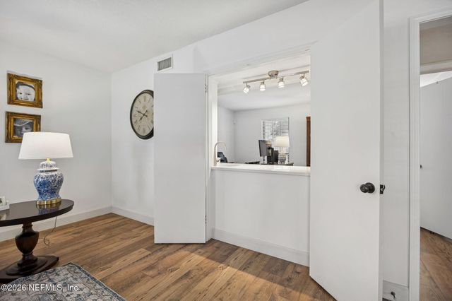 8012 SHADY GROVE Road, Jacksonville, FL 32256