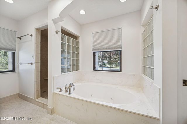 8012 SHADY GROVE Road, Jacksonville, FL 32256