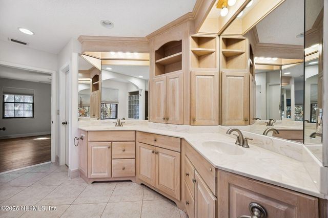 8012 SHADY GROVE Road, Jacksonville, FL 32256