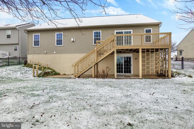 3510 KIMBERLY LN, Dover, PA 17315