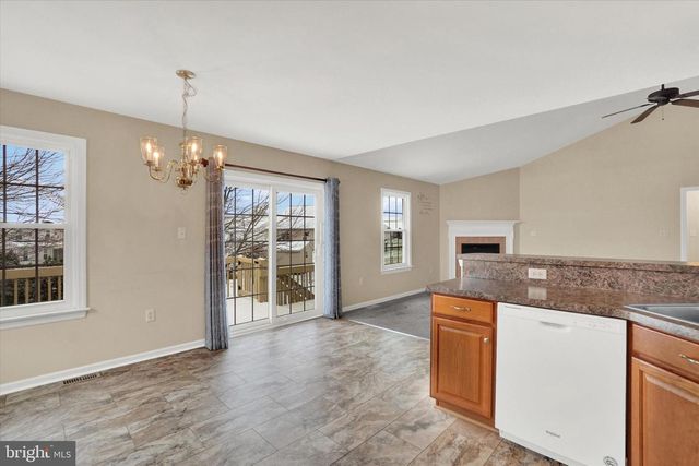 3510 KIMBERLY LN, Dover, PA 17315