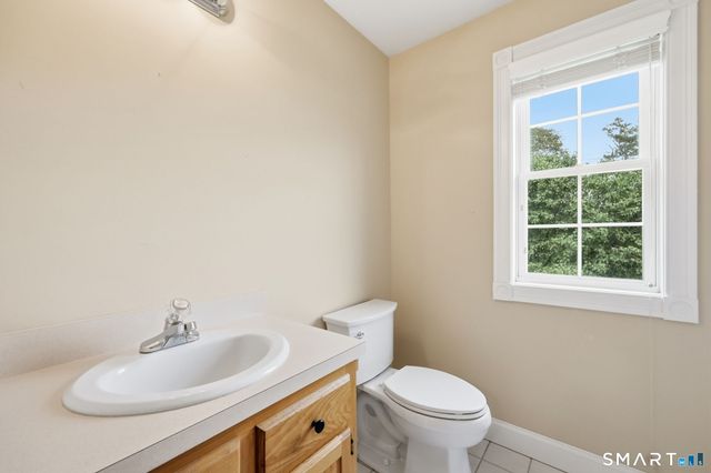 12 Tarragon Drive, East Hampton, CT 06424
