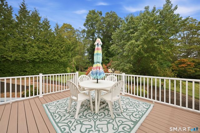 12 Tarragon Drive, East Hampton, CT 06424