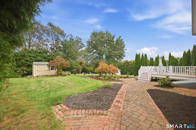 12 Tarragon Drive, East Hampton, CT 06424