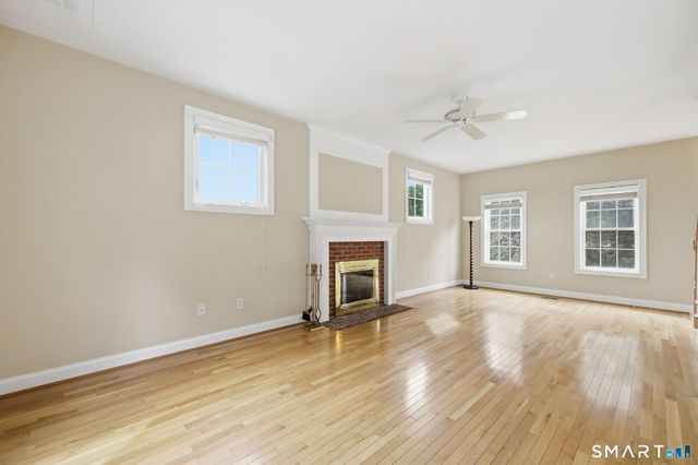12 Tarragon Drive, East Hampton, CT 06424