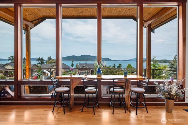 3803 W 2nd Street, Anacortes, WA 98221