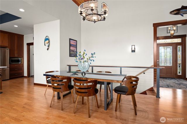 3803 W 2nd Street, Anacortes, WA 98221