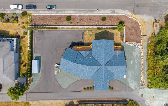 3803 W 2nd Street, Anacortes, WA 98221