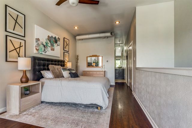 3907 Throckmorton Street 2, Dallas, TX 75219