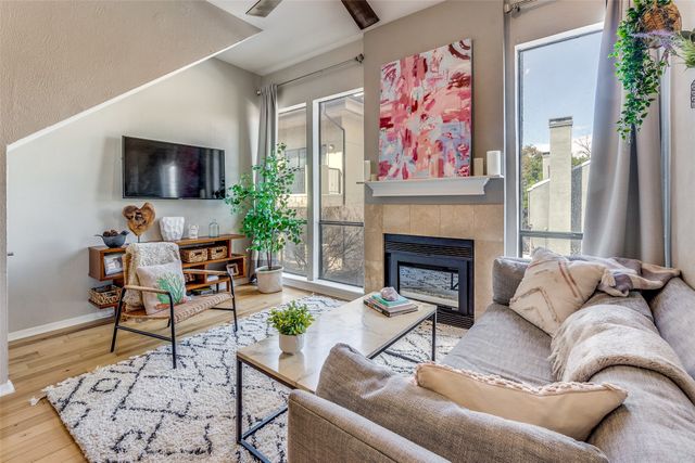 3907 Throckmorton Street 2, Dallas, TX 75219