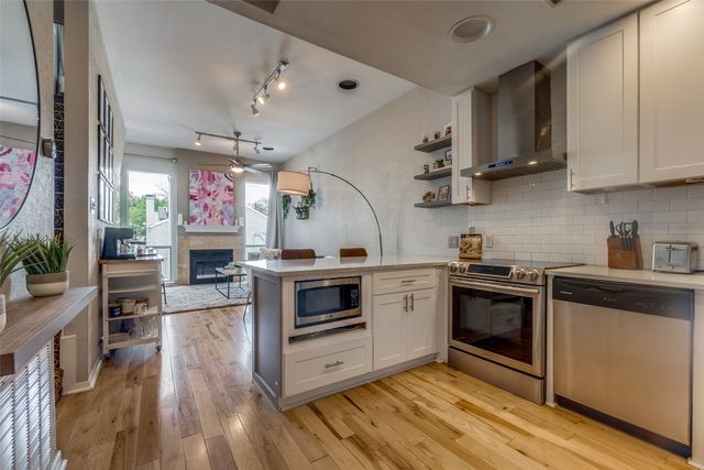 3907 Throckmorton Street 2, Dallas, TX 75219