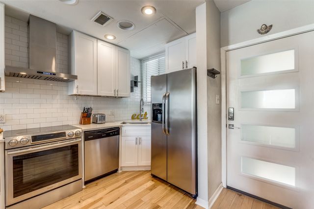 3907 Throckmorton Street 2, Dallas, TX 75219