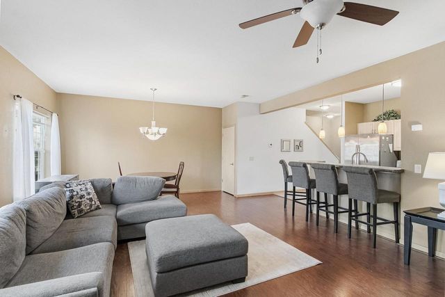 694 CLARDELL Drive, Sun Prairie, WI 53590