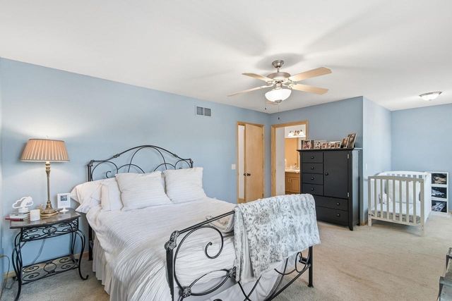 694 CLARDELL Drive, Sun Prairie, WI 53590