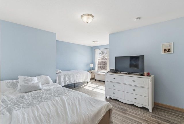 694 CLARDELL Drive, Sun Prairie, WI 53590