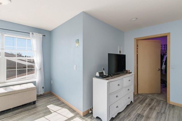 694 CLARDELL Drive, Sun Prairie, WI 53590