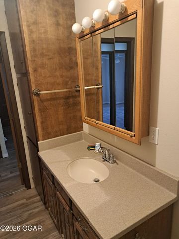 916 S Main Street, Galena, KS 66739