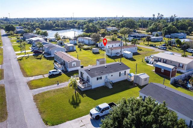 2601 CARL AVENUE, Punta Gorda, FL 33950