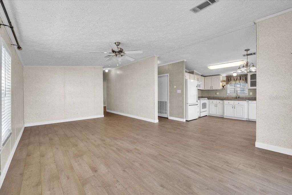 Image 3 of property listing at 2601 CARL AVENUE, Punta Gorda, FL 33950